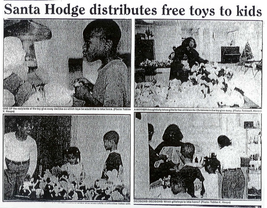 Santa Hodge Distributes Free Toys to Kids
